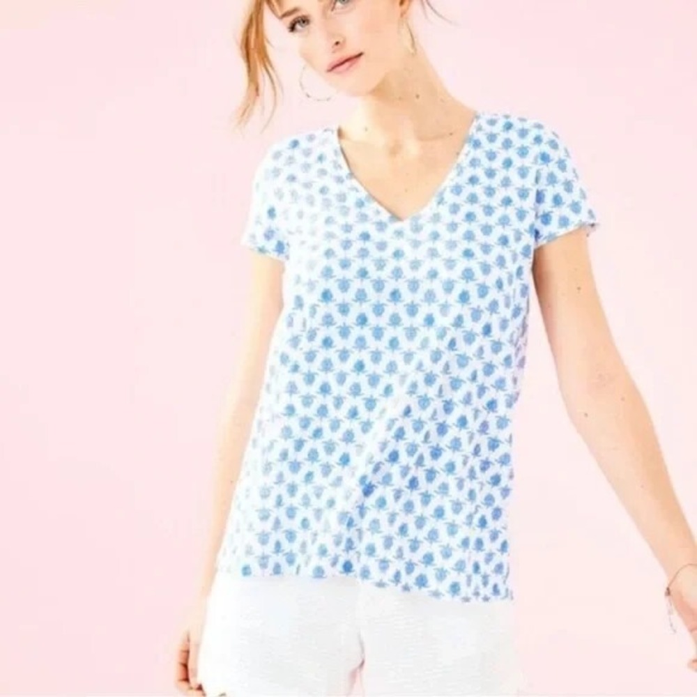 NWT Lilly Pulitzer Etta V-Neck Tee T Shirt Turtle Top Womens XS 00 0 2 Cotton